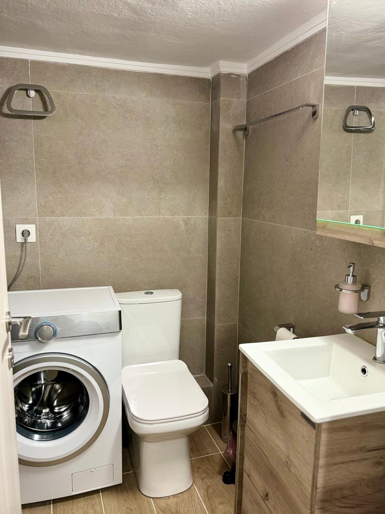 Koi Apartment Toumba Skg Thessalonique Extérieur photo